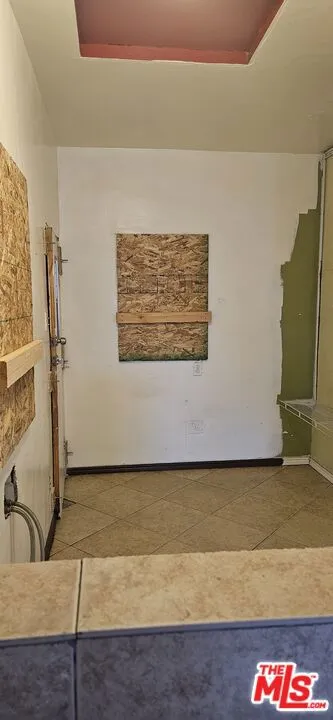 2000 W 68th Street, Los Angeles, California 90047 home-pic-18